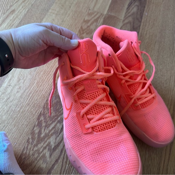 Nike Kyrie Flytrap 4 - Picture 7 of 7